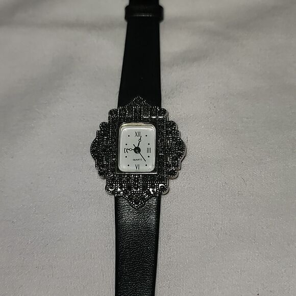 New Gothic Avon Silvertone‎ Marcasite Watch Black Leather Band Goth Romantic - Picture 1 of 10